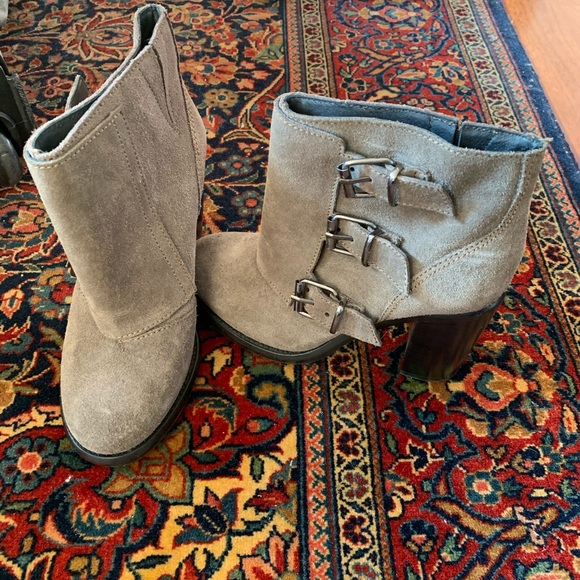 All saints Kurve gray suede buckle heeled booties - Picture 4 of 5